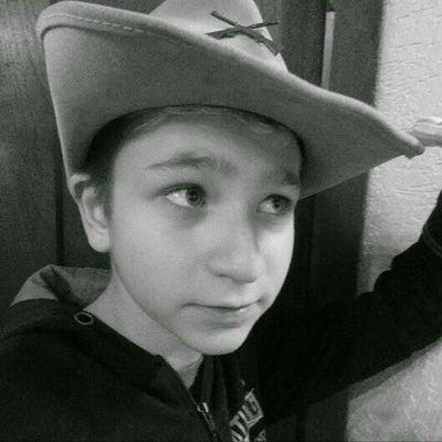 Mh18Horvath's profile picture. Ich bin 12, und wohne in Wien.. Facebook: Marcello Horvath | Instagram: comedy_sidewinder