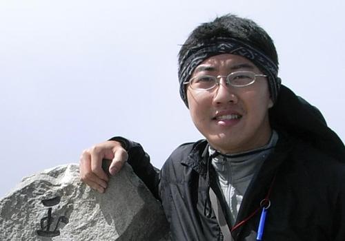 I am a full-stack developer/data analyst/business analyst, with PMP, PMI-ACP and PMI-PBA certificates, working in https://t.co/YIul4e9Eoa