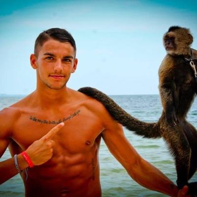 Calvin • 20 • Boxer/Personal Trainer