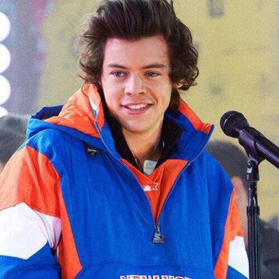 You just got a free follow from @trufflestyles ! Go follow her and ask for a fback! ps. you're beautiful.