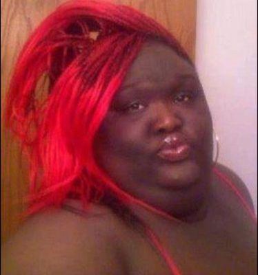 Aye trick, it's Sharkisha Watermelone Mercedes. Jus keepn dem brows on fleek, you know. Folluh me, I tweet erryday.
