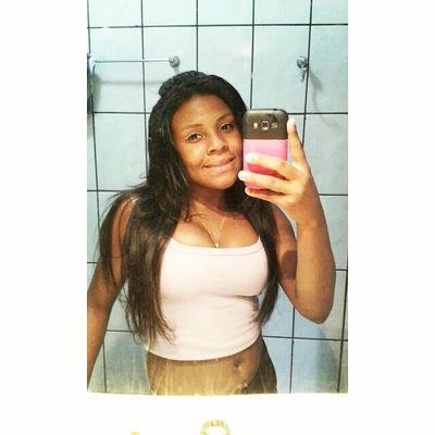Facebook: Luara Aparecida (Pretinha) -
    Instagram: @Luu_pretinha
Segue? :3