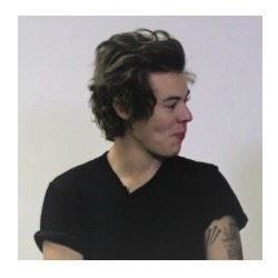 Don't give up. If I can find you so can they. :) please follow @hxrrystagram she follows back