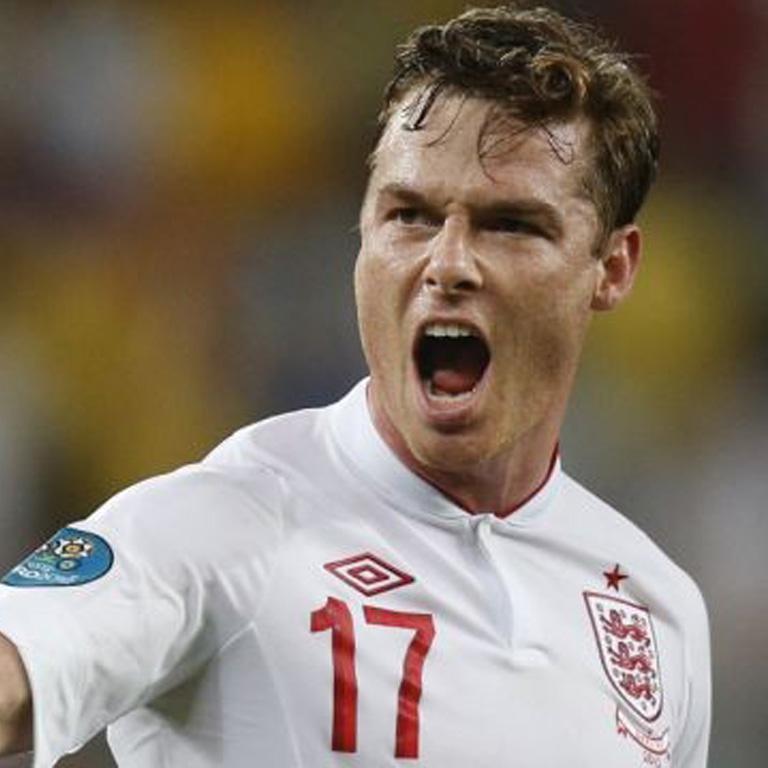 Boring_Parker's profile picture. Full time footballer for Fulham FC. Part time takeaway menu enthusiast. *Parody account*