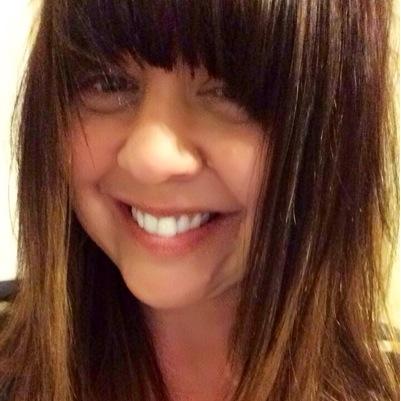 JodieAtHarmony's profile picture. Bringing harmony and fabulous people, artisan arts, food and crafts to Dorset's finest locations. Blooming loving it ❤️