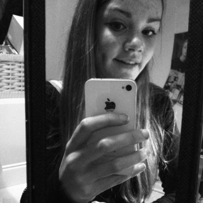 Let's seize the day, Let's run away, Don't let the colors fade to grey