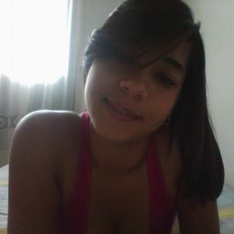 Nací en el lugar mas lindo del mundo... Riohacha-La Guajira. Bióloga de corazón,emprendedora y brillante..!♥:)