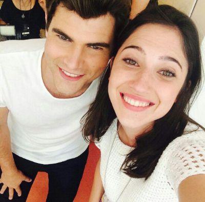 Beso #Diecesca!!/Fanclub de Lodo y Diego en PERÚ *amo a mi elenco* (1RT♥) de Lodo, Alba, Facu, y Rugge (1 Fav ♥ ) de  Joaco,Flor y JaviLQ  @NormaPdl nos sigue ♥