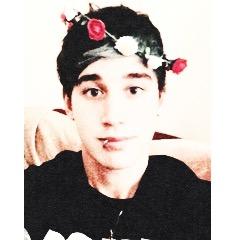 I gave you a free follow to help you gain so follow @damnastxn for me please