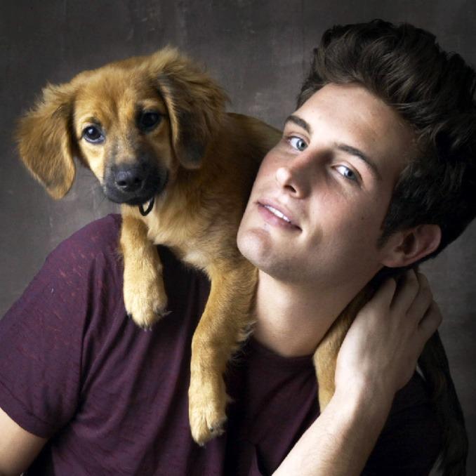 FaytDawson's profile picture. 16 - Shy - Hufflepuff - Clumsy - Sub