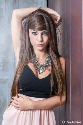 ♥correr, bailar, gritar, disfrutar y reír. No te tomes la vida tan en serio, al final nadie saldrá vivo de ella  ♥