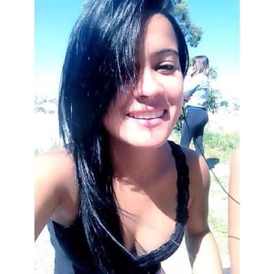 sorria , só ria . Acalma , a alma . Se derrame se der ame . Releve , se eleve . Respira e não pira.