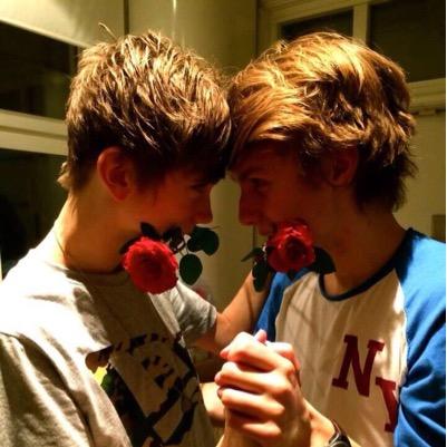 thefooo.taylor☞5/6.thevamps.1D.unionj.5SOS♡JAPAN♡
