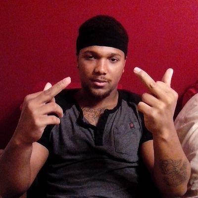 Loyalty is EVERYTHING. #4.6.4 #AyeLeg #FutureNFLstar #Football #MarylandAzzNigga #Landover2Annapolis