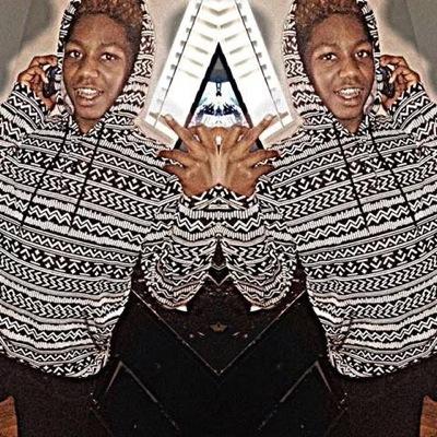 ✨OTF Z.O.8⃣.E FAM Z.i.p d〽️E AND ALL MY NIGGAS snapchat: paid_joshy ig: lil_bro468