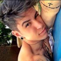 Thomas (@thomasfloats) 's Twitter Profile