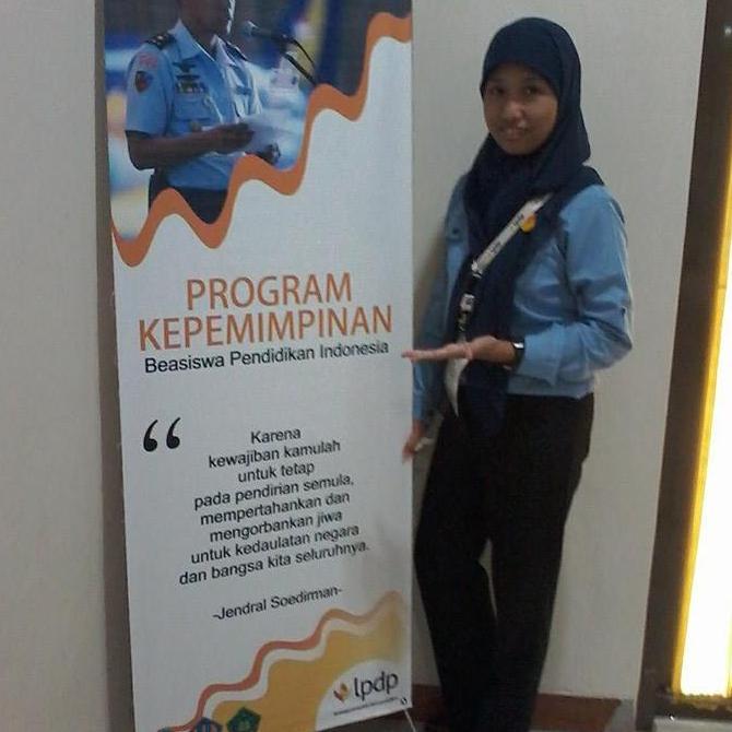 RahayuMike's profile picture. ibuk iya, istri iya, mahasiswa iya, dosen iya, tukang sambat? jelas dong

sudahi sedihmu, mari sambat bersamaku