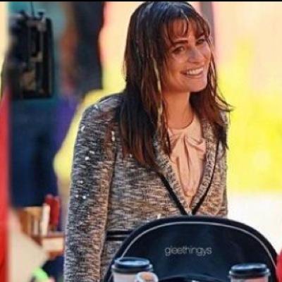 iBesideMyIdols's profile picture. @GleeOnFox.@msleamichele.@SelenaGomez.@ZacEfron. @5sos.@OneDirection.@AustinMahone. @SkylarAstin.@LittleMix❤My Idols❤