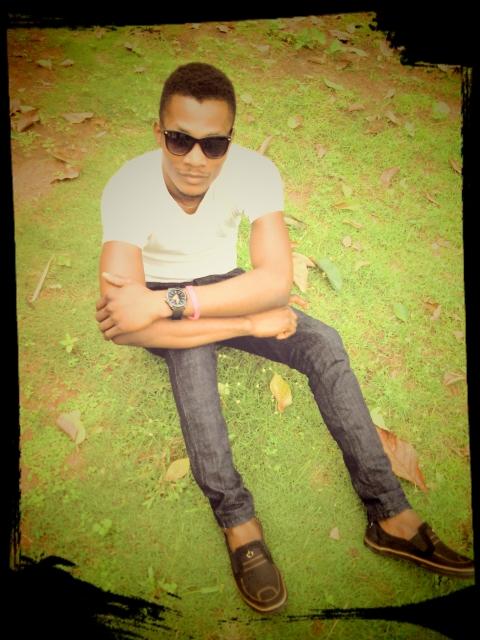 Am 5.11 ft tall, athletically built, fair in complexion, am a LAW student in the Nnamdi Azikiwe university (UNIZIK), and I love playing table tennis