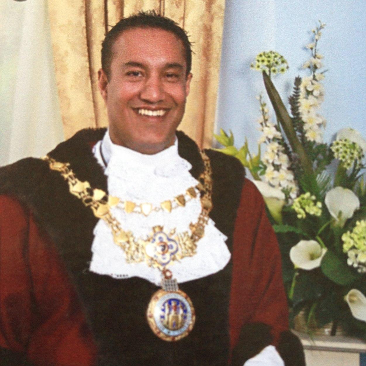 2007-15 Conservative Councillor Warwick. 2012-15 Mayor of Warwick Warwick 1100 yrs old Town & Royal Leamington Spa. Vote Bob on 12th Dec 2019