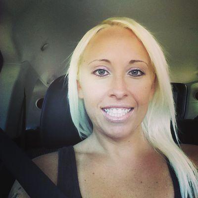 AmberH14's profile picture. 