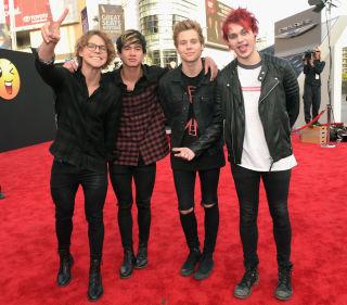 5sosbaeslamc's profile picture. This account is here to appreciate 5SOS and how amazing this band is! LOVE U GUYS❤❤❤