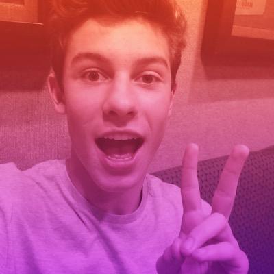Shawn followssssss