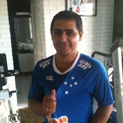 Ola,sou mineiro com muito orgulho e com muito amor, adoro Minas Gerais!Torço para o CRUZEIRO o melhor time do brasil de todos os tempos!