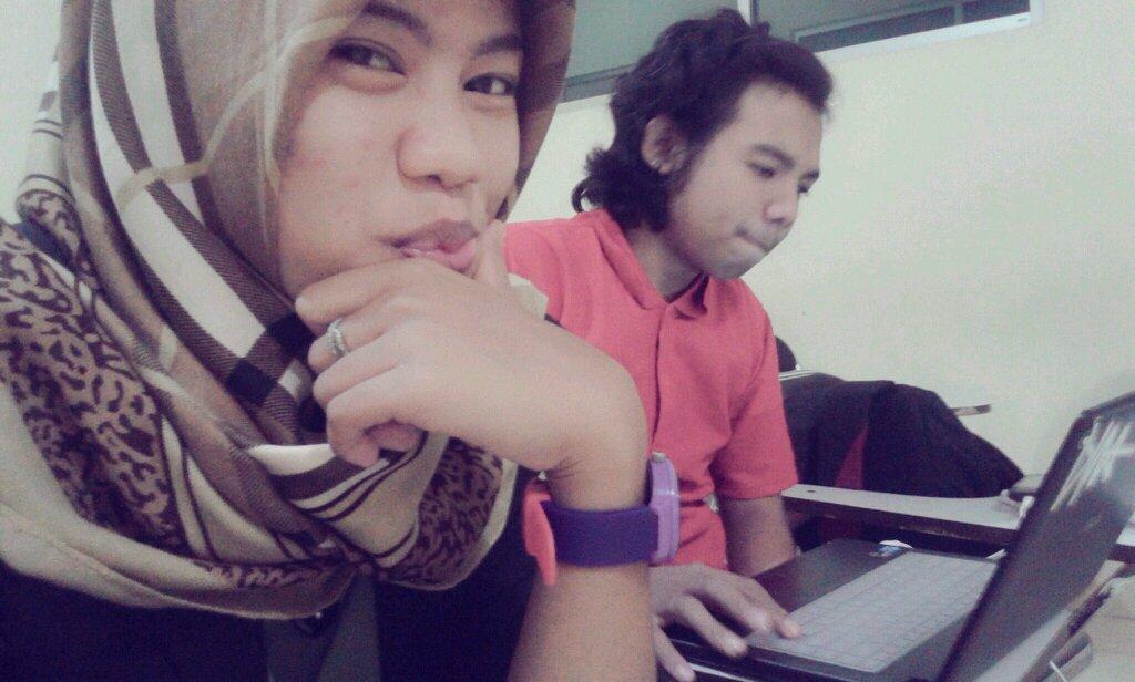 Universitas Pamulang | student of Informatika Teknik S1 :), my pin 79acf714 :* my fashion is you Fahrizal Azhari :*