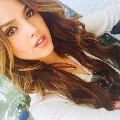Fc Brasileiro dedicado a @eizamusica criado dia 31.07.11. A vi dia 13.10.11 #MeSegue desde do dia 11.11.11 as 19:54. Contesto dia 16.11.11.