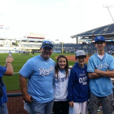 karenh008's profile picture. 