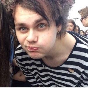 no mom its not a phase, i really am too cool for school