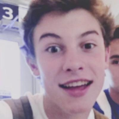 @ratedrmendes gave u this free follow:) follow her!