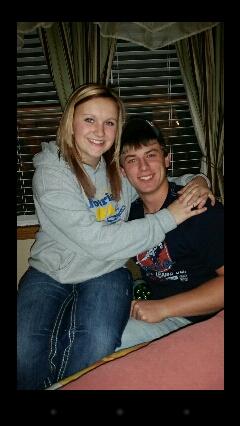 KassidyFarrow's profile picture. Phillipians 4:13.         snapchat:kassfarrow