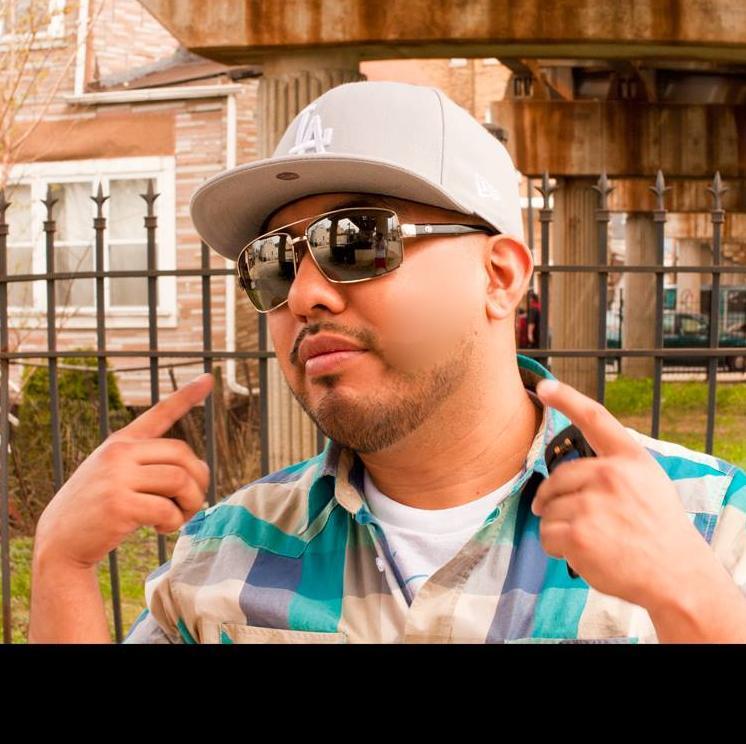 artbyjuanlcruz's profile picture. L.A native currently living in Chicago developing my Fine Arts,  Graphic Design, and Photography while exploring film and installation art.