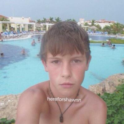 to show shawn how much we appreciate him! dm me @mendesdiary with any questions DUE JAN 10TH