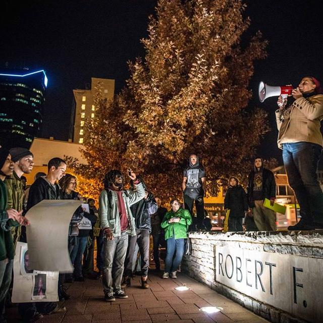 TruthJULS's profile picture. 