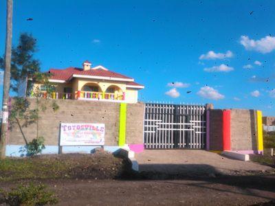 We are yoir trustesd partner in buying and selling of land and properties. We deliver on our promise.