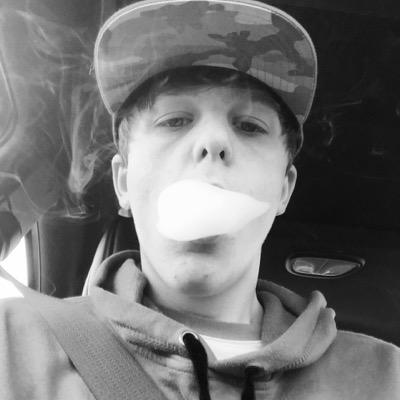 4/20 Lyfe, Kush and OJ. Wanna learn more or just talk? DM me! Follow me and ill follow you, so go ahead, click it.