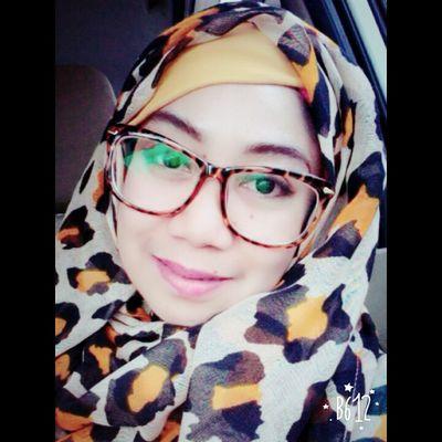 just an ordinary w/ an extraordinary things....Produce n selling Pashmina & Square Hijab (Twitter: @Zafi_Co & IG: zafisclothingline, Fb: Zafi's Clothingline)