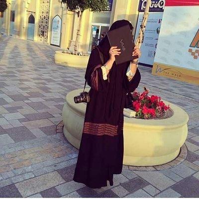 ‏‏‏‏‏‏‏اعتقدخطاً ان مهمتي في الحياة الدنيا هي ملاحقه الناس با الحقايق التي لا تعجبهم كي اقيم الحجه عليهم.)... .
يأمن ابكتني فرحاً ‎‎‎@ittihad ً
