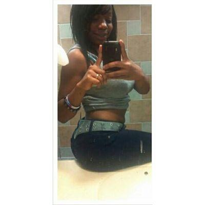 #follow me i follow back .. . #ainn for thaa bs' lifee is too short ... # team 5 2_:) #kik me #kayaa shenisee--- kik 3
Blahhh sfs !:)