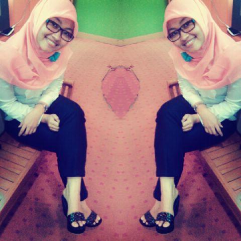 New akun @DheaFauziah27 yang lama Unfollow aja