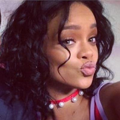 RIHANNA
Instagram: @beautifulrihanna