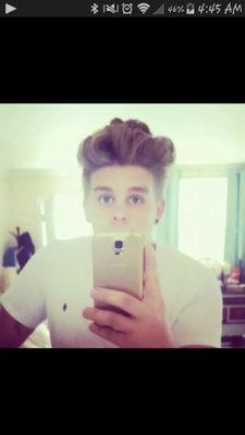 Instagram: COLIN.THE.CREATER.96  Snapchat: CPISELLI96321 Wanna know more just message me