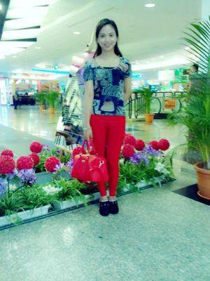 MRS_NANA29's profile picture. No need to find the PERFECT person if we can accept as is :)