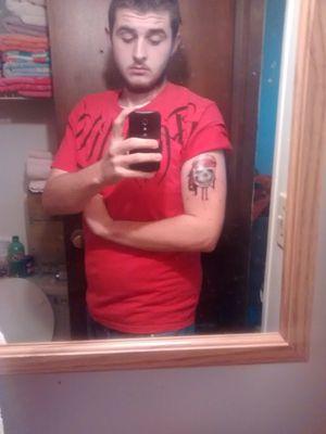 im 20 turn 21 november 18th easy to get along with, owner of a 75 chevy 1 ton follow me