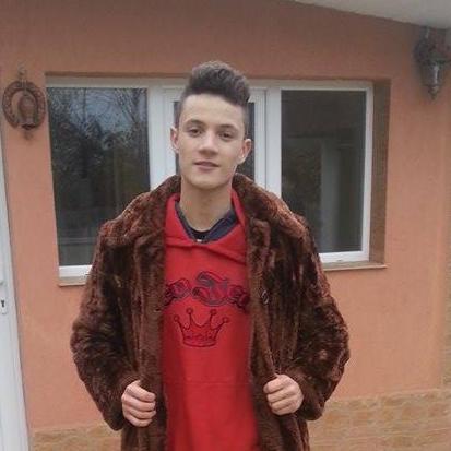 bc_razy's profile picture. 