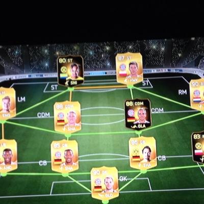 website: http://t.co/q5b7ZpflFe kik: fifa15futgiveaways .Giving away players and packs in fifa15!