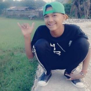 Follback? Mention:) no mention no follback guys!